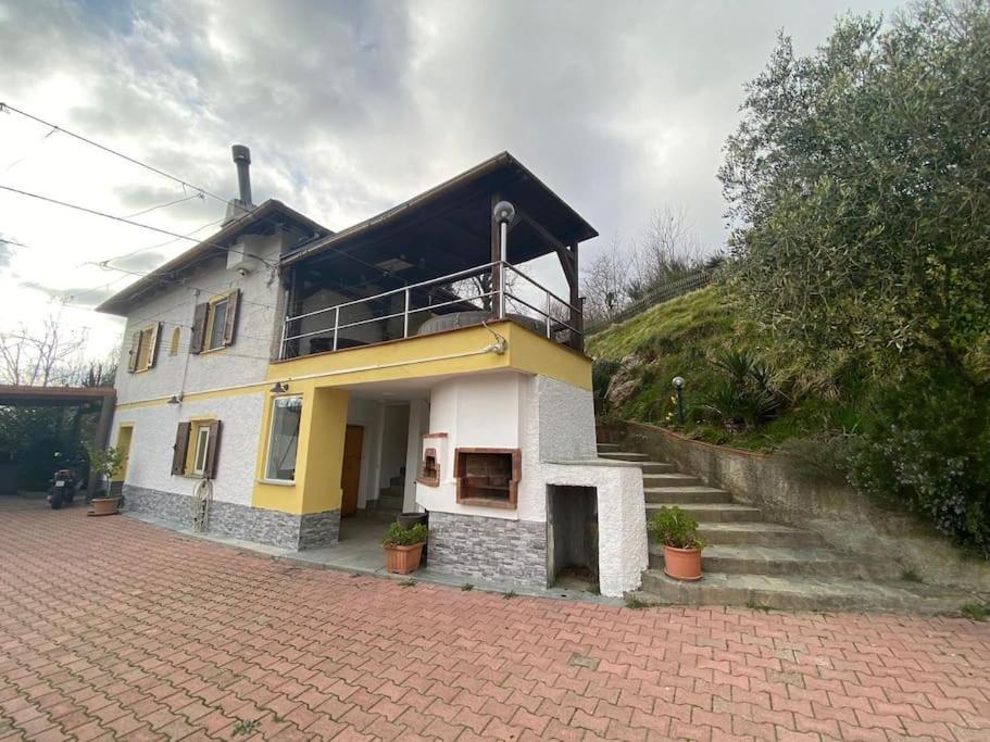 La Casa Nel Bosco Vila Ronco Scrivia Exterior foto